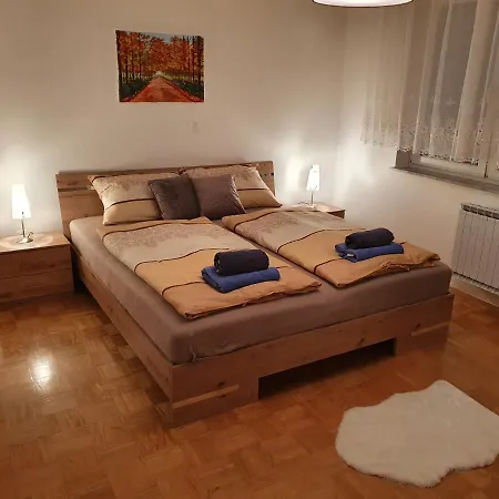 Apartma Kreda *