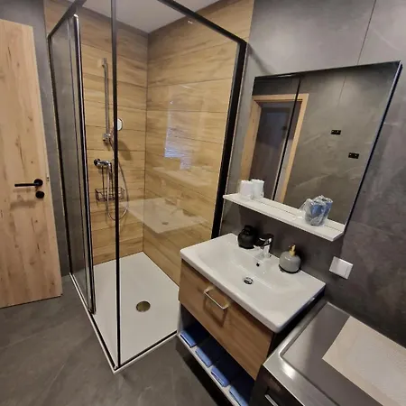 Apartma Kreda Διαμέρισμα Mojstrana