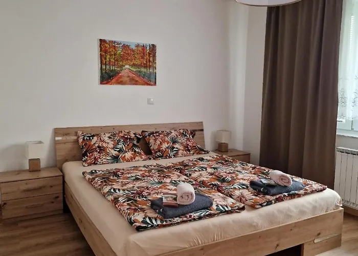 Apartma Kreda شقة *